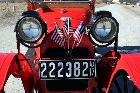 Head Light and Illinois Plate Close Up